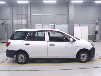 Mitsubishi LANCER VAN