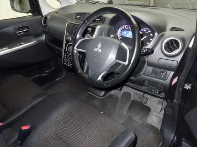 Mitsubishi EK CUSTOM