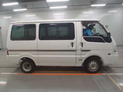 Mazda BONGO VAN