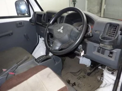 Mitsubishi MINICAB TRUCK