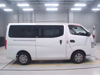 Nissan CARAVAN VAN