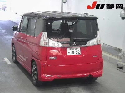 Mitsubishi DELICA D2