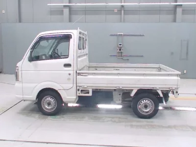 Nissan CLIPPER TRUCK