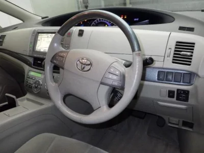 Toyota ESTIMA HYBRID