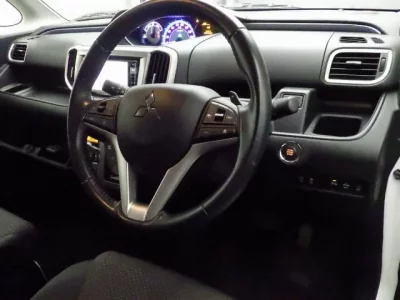 Mitsubishi DELICA D2