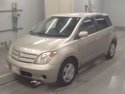 Toyota IST