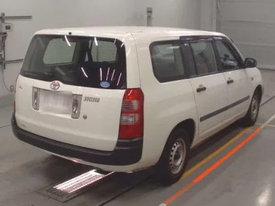 Toyota SUCCEED