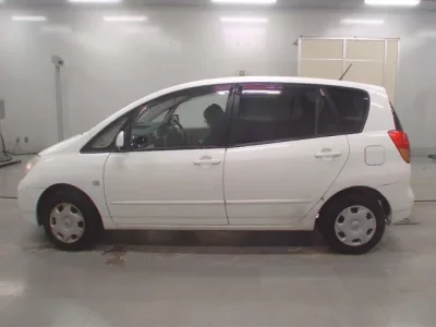 Toyota COROLLA SPACIO