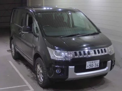Mitsubishi DELICA D5
