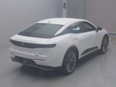 Toyota CROWN CROSSOVER