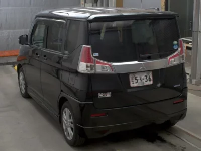 Mitsubishi DELICA D2