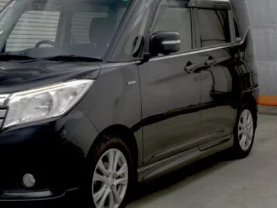 Mitsubishi DELICA D2