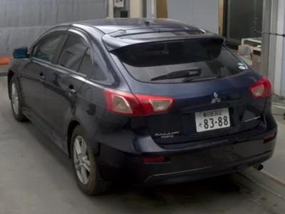 Mitsubishi GALANT FORTIS