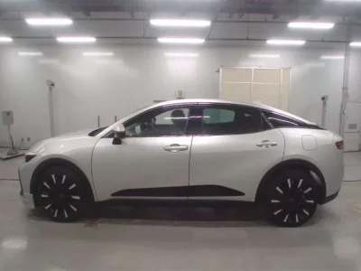 Toyota CROWN CROSSOVER