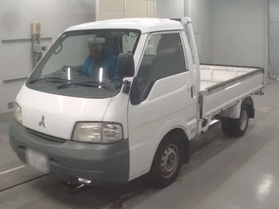 Mitsubishi DELICA TRUCK
