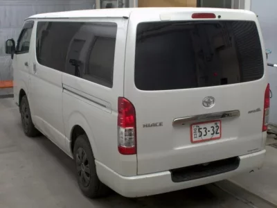 Toyota HIACE VAN