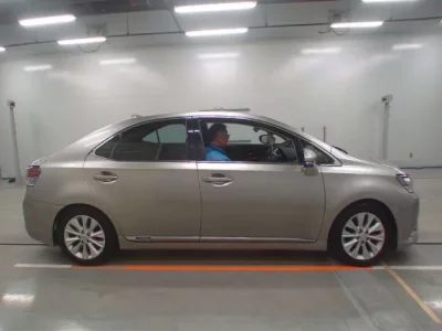 Lexus HS