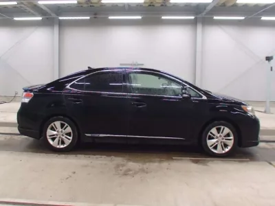 Lexus HS