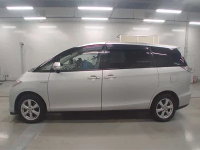 Toyota ESTIMA HYBRID