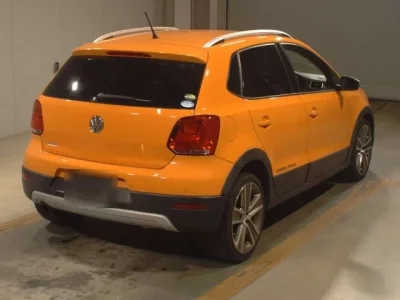 Volkswagen CROSS POLO