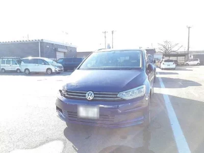Volkswagen GOLF TOURAN