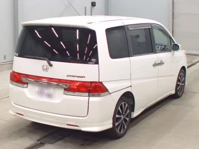 Honda STEP WAGON