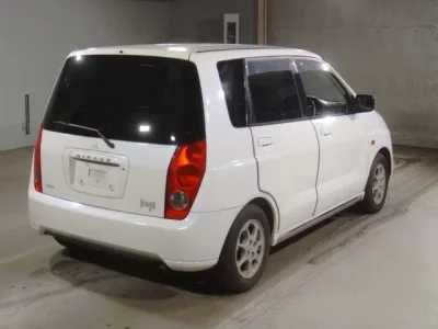 Mitsubishi DINGO