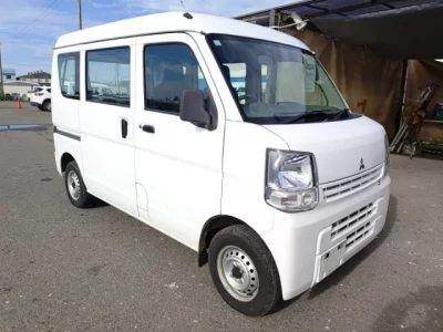 Mitsubishi MINICAB VAN