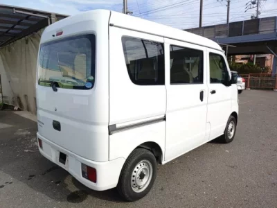 Mitsubishi MINICAB VAN