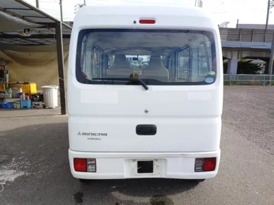 Mitsubishi MINICAB VAN