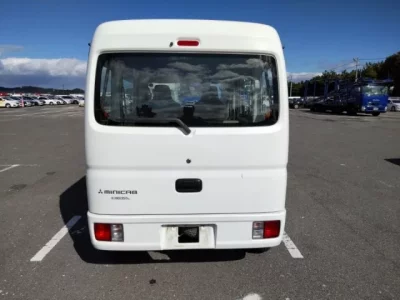 Mitsubishi MINICAB VAN