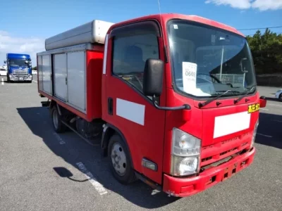 Isuzu ELF