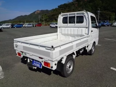 Nissan CLIPPER TRUCK