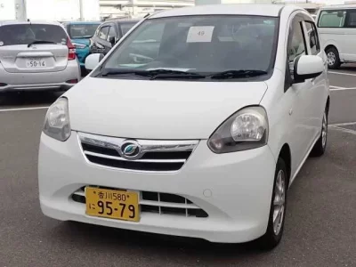 Daihatsu MIRA E S