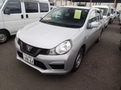 Mitsubishi LANCER VAN