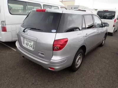 Mitsubishi LANCER VAN