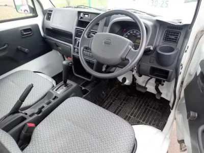 Nissan CLIPPER TRUCK