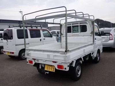 Nissan CLIPPER TRUCK