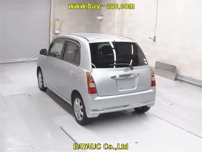 Daihatsu MIRA