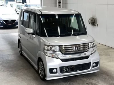 Honda N BOX PLUS