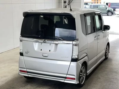 Honda N BOX PLUS