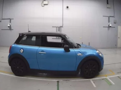 BMW MINI