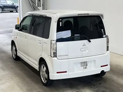 Mitsubishi EK SPORTS