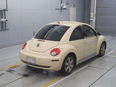 Volkswagen NEW BEETLE