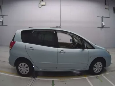 Toyota COROLLA SPACIO