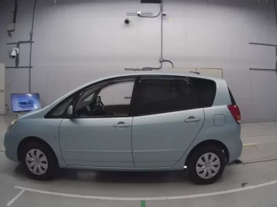 Toyota COROLLA SPACIO