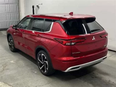 Mitsubishi OUTLANDER PHEV