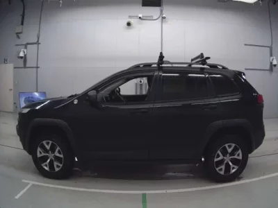 Chrysler JEEP CHEROKEE