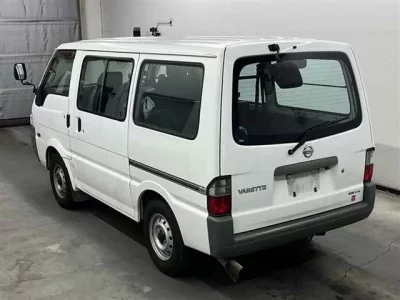 Nissan VANETTE VAN