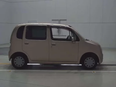 Daihatsu MOVE LATTE